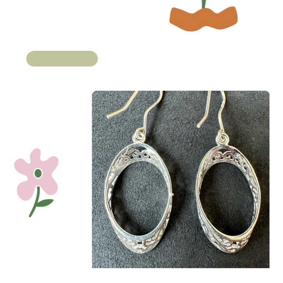 Filigree Oval Dangler For Women