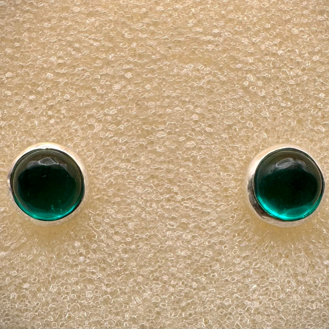 Ear Studs - Emerald Green Stone