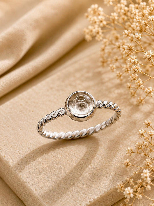 Crystal Twisted Band Ring