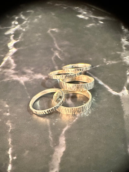 Narrow Hammered Ring 2 mm