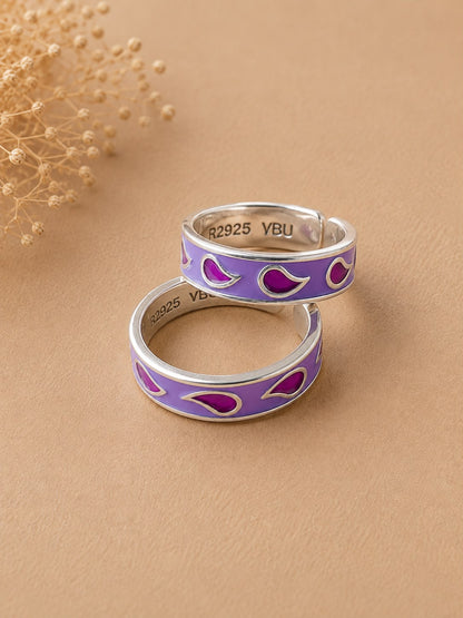 Lilac Enameled Toe Ring