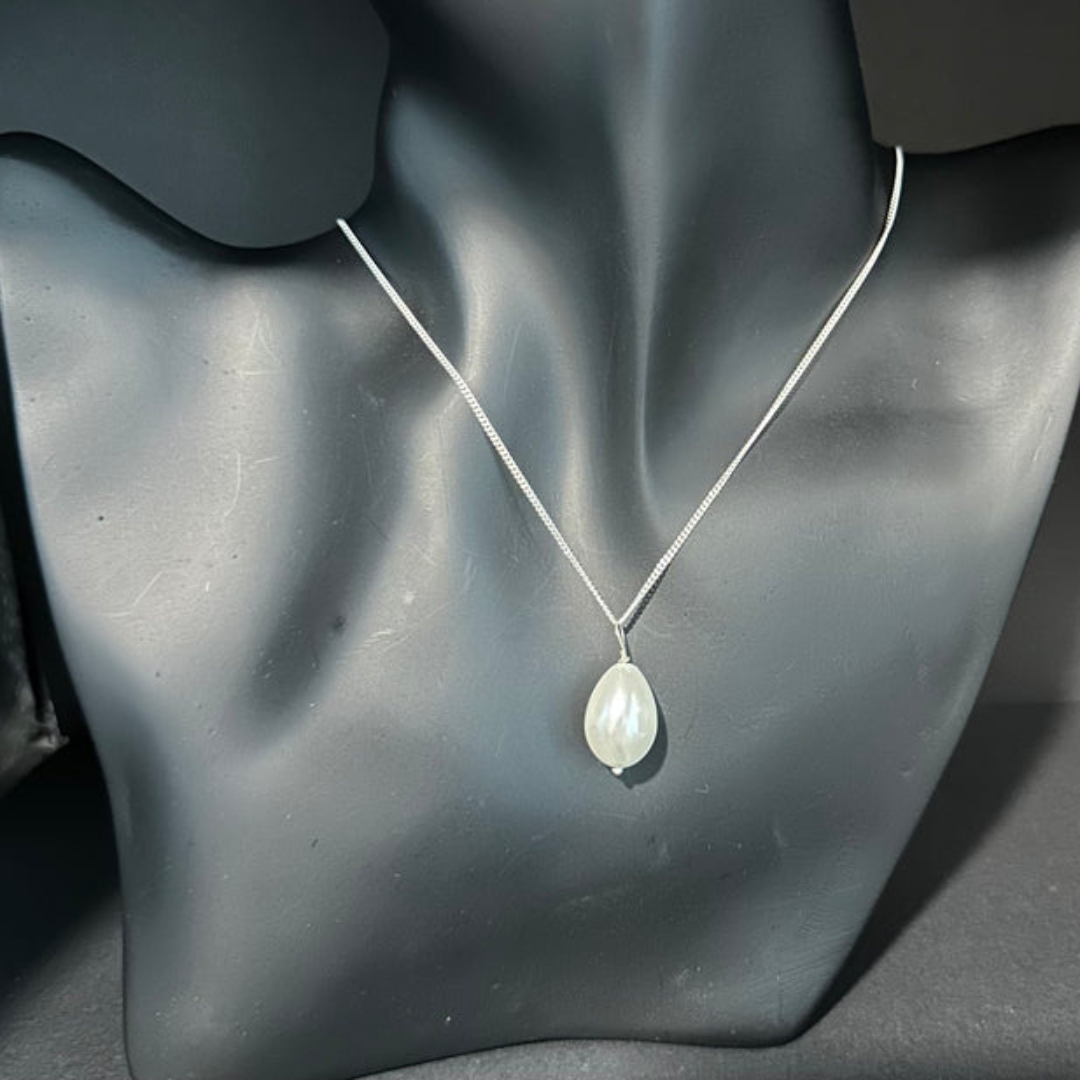 Pearl Drop Pendant