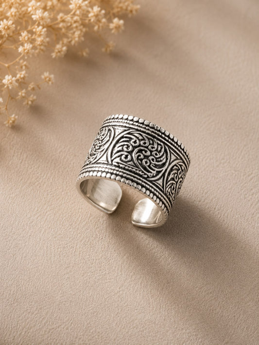 Twilight Silver Etched Ring