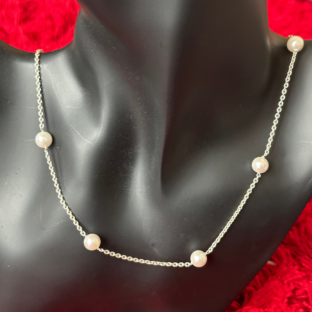 Pearl and Silver Chain