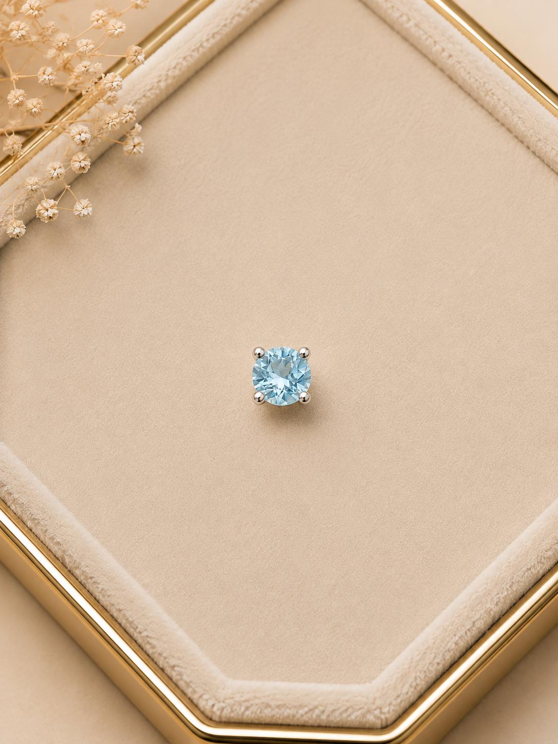 Nose Pin - Blue Topaz spark