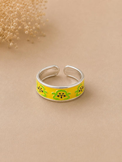 Golden-Glow Toe Ring