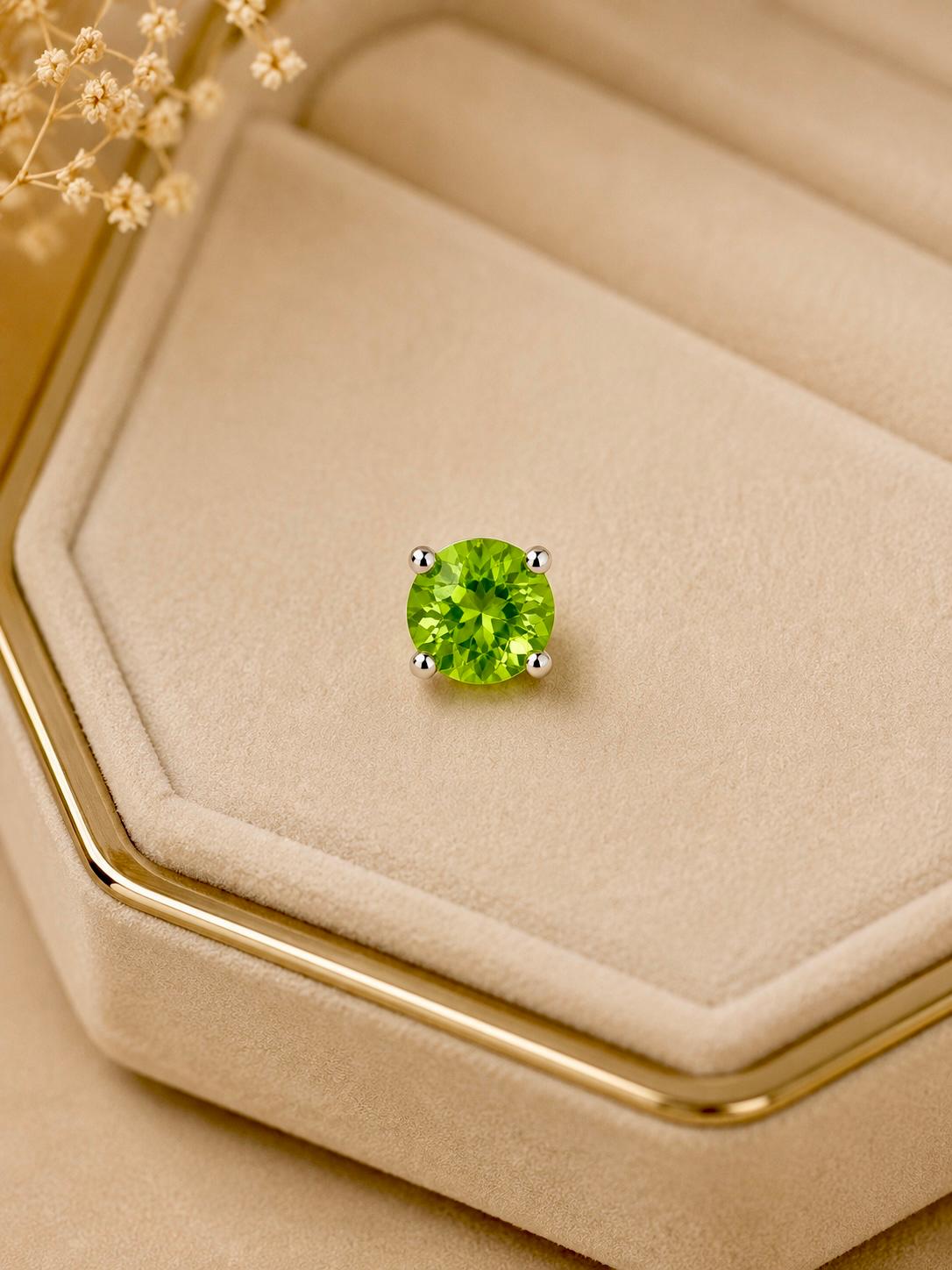 Nose Pin - Peridot Spark